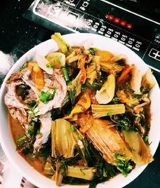 canh cải chua nấu cá