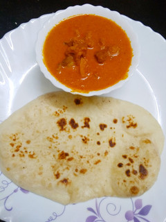 பட்டர் நாண் (butter naan recipe in tamil) செய்முறை முக்கிய புகைப்படம்