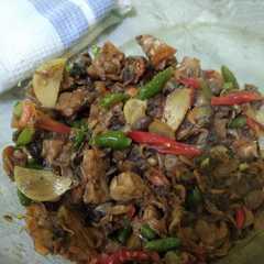 A picture of Tumis Taucho kerang pedas.