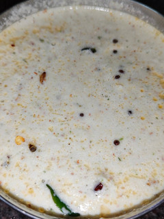 பொட்டுக்கடலை தேங்காய் சட்னி(coconut chutney recipe in tamil) செய்முறை முக்கிய புகைப்படம்
