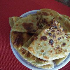 A picture of Mix veg paratha.