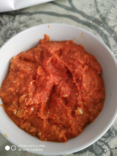 Una foto de Paté de pimientos y atún