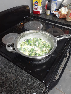 A picture of Creamy broccoli.