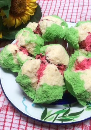 Foto resep Bolu Kukus Mekar (dengan sprite)