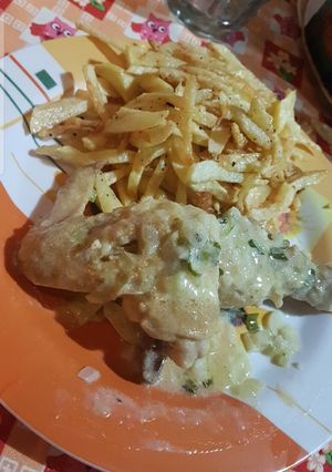 Una foto de Pollo al verdeo con crema