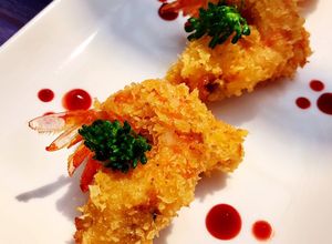 Hình của món Tôm Lăn Bột Chiên Xù.