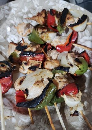 Una foto de Brochette de pollo, fáciles, rápidos y ricos! 😋