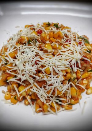 કોર્ન ભેળ (Corn Bhel Recipe In Gujarati) રેસીપી મુખ્ય ફોટો