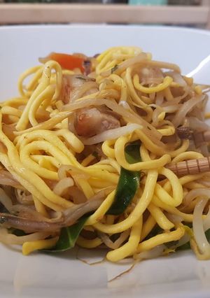 Una foto de Noodles con panceta sin gluten