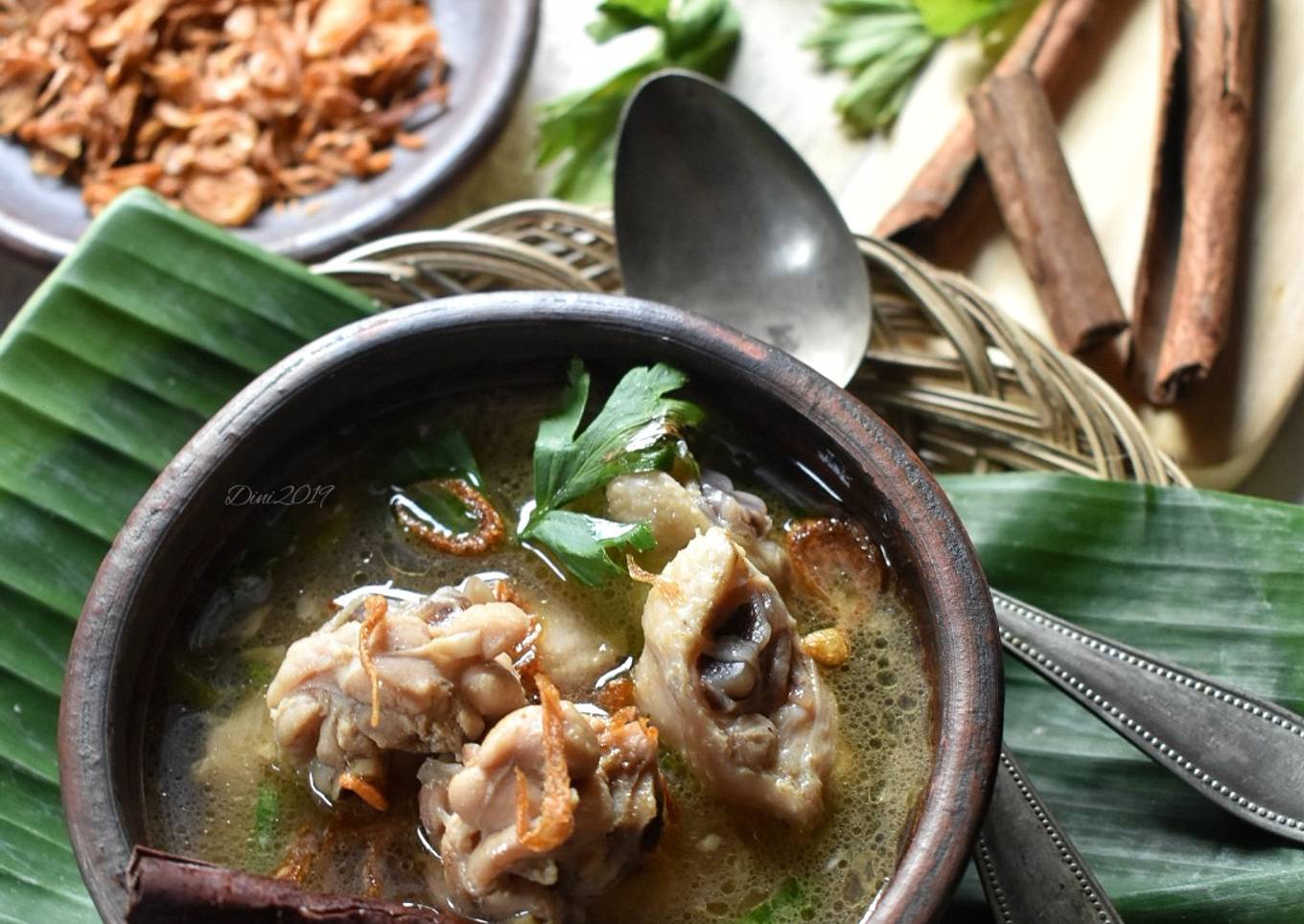 Sop Ayam Pak Min Klaten