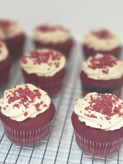 Foto resep Red Velvet Cupcake with Creamcheese Frosting