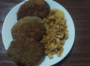 Una foto de Tortitas de camarón, girasol y avena