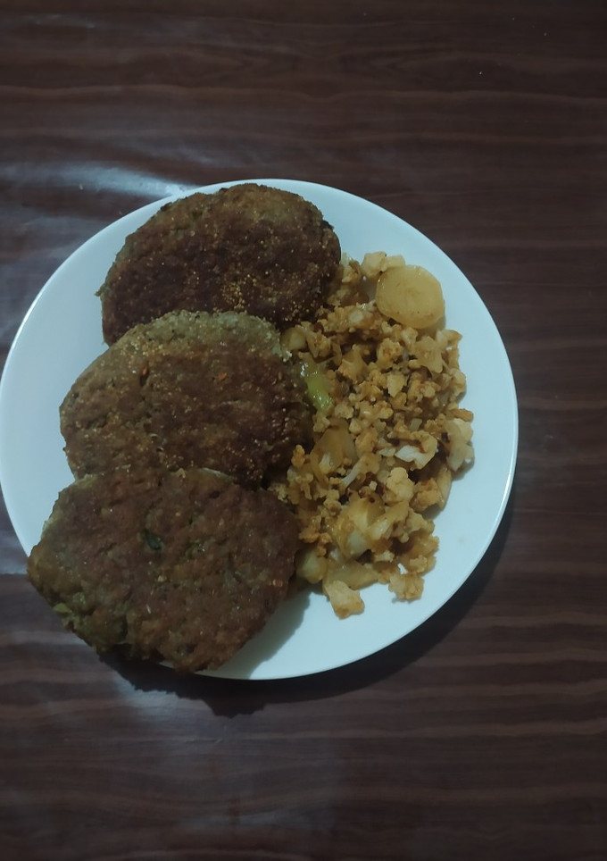 Una foto de Tortitas de camarón, girasol y avena