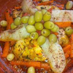 Una foto de Tajín marroquí con pollo 🍗🥕🥔