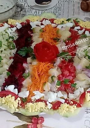 Une photo de Salade Composée Colorée