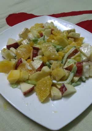ফ্রুট সালাদ রেসিপির প্রধান ছবি
