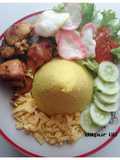Nasi kuning magicom