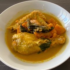 A picture of Butternut & Chicken Yellow Curry.