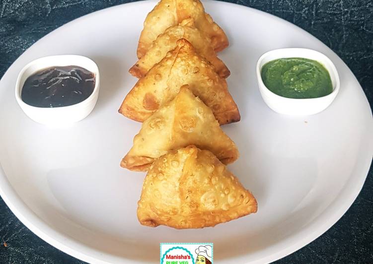 Steps to Make Homemade Aloo Matar Samosa