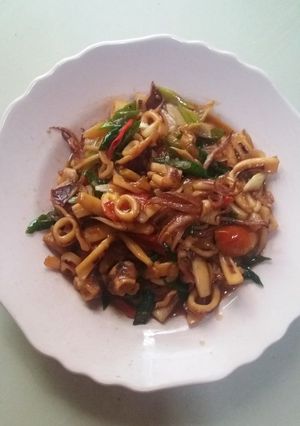 Foto resep Cumi Saos Tiram Pedas Manis