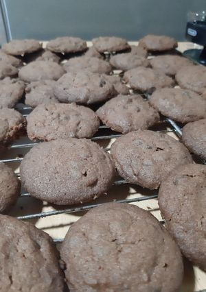 Una foto de Galletas melosas de chocolate