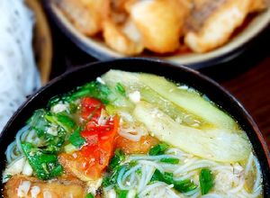 Hình của món Bún cá rô phi, chả cá.