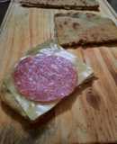 Sandwichs con pan tortilla santiagueña casera