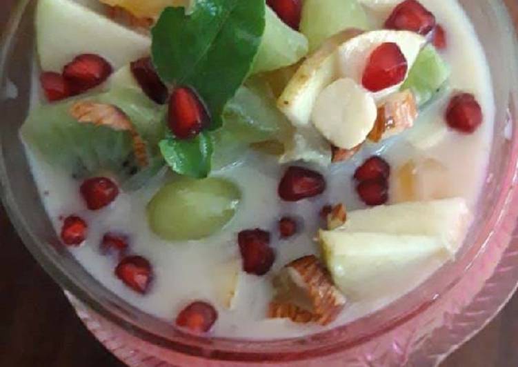 Easiest Way to Make यम्मी फ्रूट्स क्रीम in 14 Minutes for Family