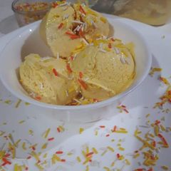 A picture of Mango icecream.