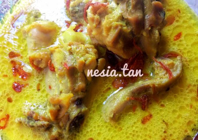 3. Opor Ayam Susu