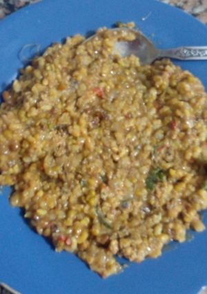Una foto de 39. guiso de yamaní y mungo 🍲 khichdi vegano fácil y económico