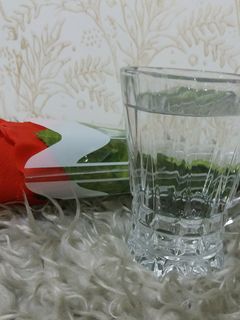 عکسی از دستور عرق ساقه پونه با قابلمه