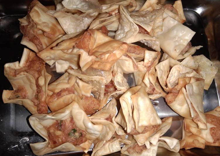 Pangsit goreng kornet keju