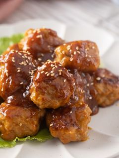 A picture of Sweet and Sour Meatballs.