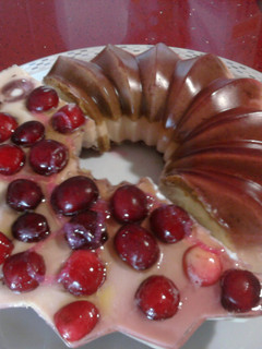 Una foto de Tarta de queso con cerezas