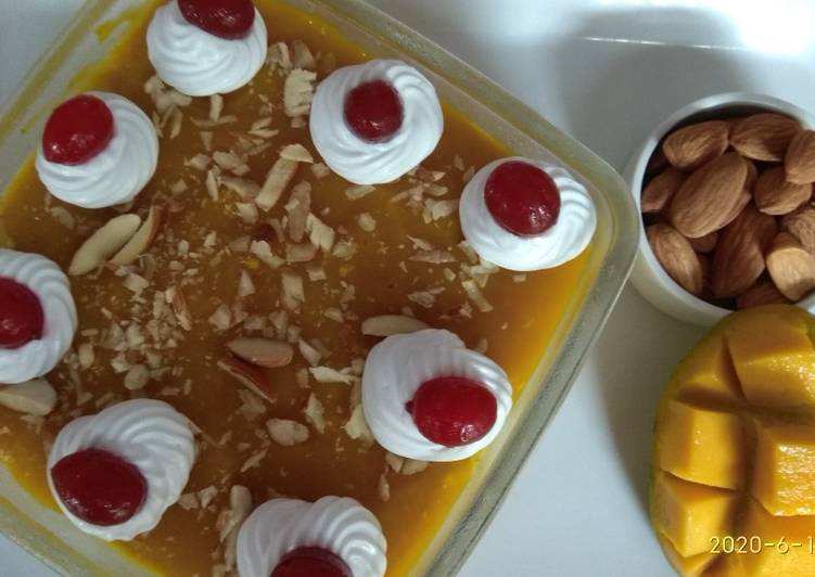 Recipe: Delicious Mango flavoured milk cake in two layers