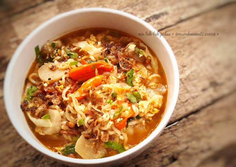 Resep Mie Tek-Tek Pedas dari Mie Instan Goreng #pr_anekamiekuah yang Sempurna