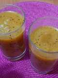 Mango en jugo con arándanos