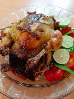 عکسی از دستور مرغ شکم پر تنوری