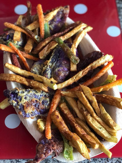 Una foto de Arcoiris 🌈 de verduras en tempura vegano🌱vegetariana
