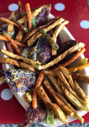 Una foto de Arcoiris 🌈 de verduras en tempura vegano🌱vegetariana