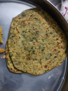 मेथी का पराठा(methi paratha recipe in hindi) रेसिपी मुख्य फोटो
