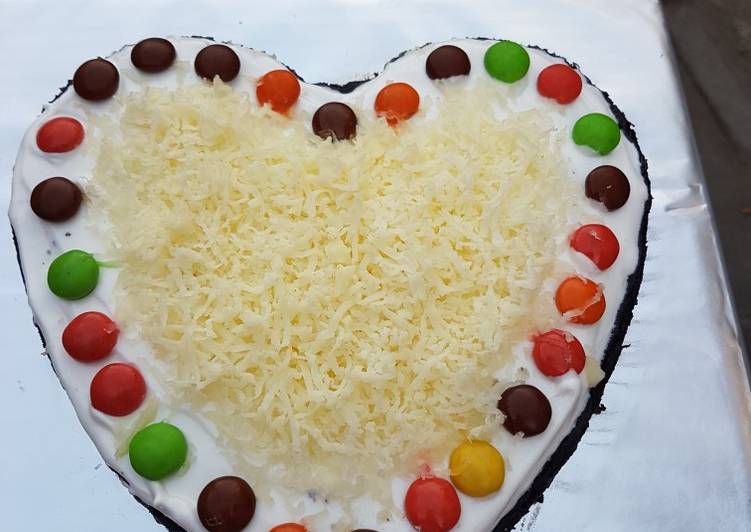 Bagaimana Menyiapkan Bday cake oreo bronies simple, Lezat Sekali