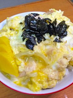 Foto resep Oyako-don (Chicken and Egg with Rice) 親子丼