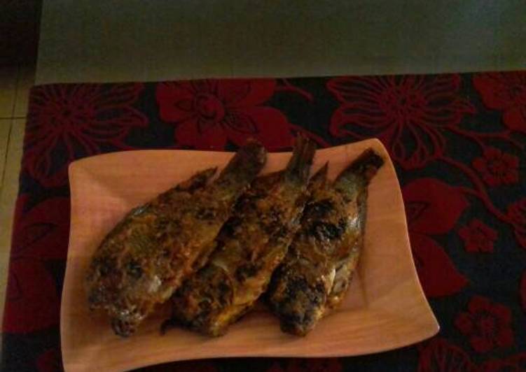 Ikan bakar rumahan