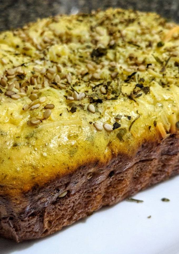 Una foto de PAN🍞De Leche 4, con Orégano y Semillas de Sésamo...!😋