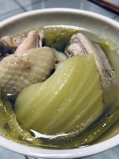 電鍋芥菜心雞湯。刈菜長年菜 的食譜成品照片
