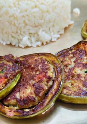 A picture of Eggplant omlette.