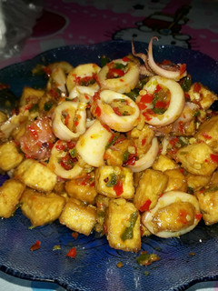 Foto resep Sambel cumi asin dan tahu