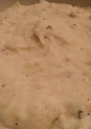 A picture of Tangy Garlic & Herb Potato Puree.